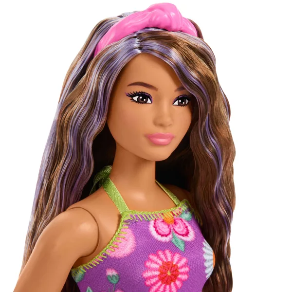 Барби: Модна приятелка с цветна рокля и лилави кичури – Mattel изображение 3