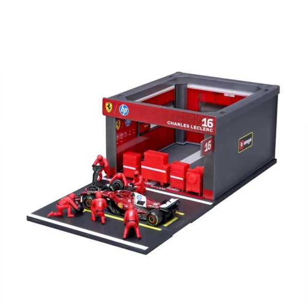 Bburago: F1 състезателен автомобил - Ferrari SF-25 Pit / Charles Leclerc 1/43 изображение 2