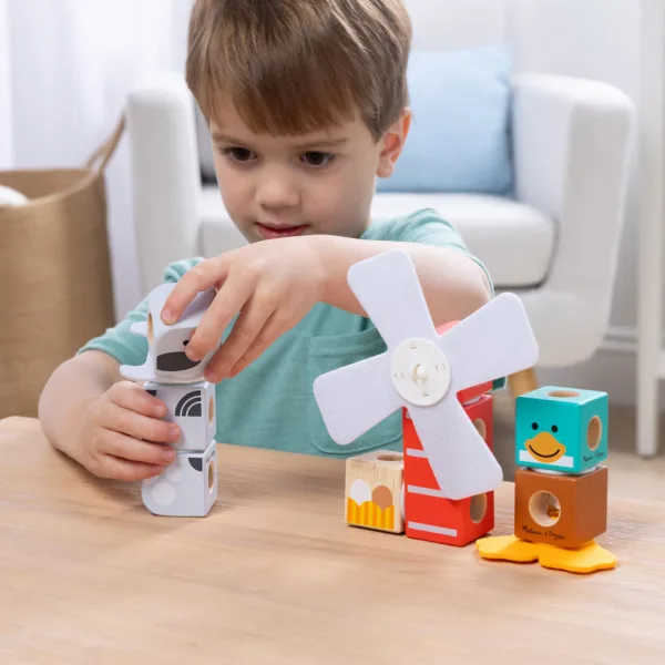 Blockables: Фермерски приятели дървен конструктор - Melissa & Doug изображение 3