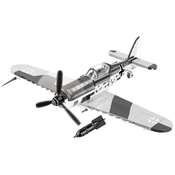 COBI: WW II Focke-Wulf FW 190 F-8 строителна играчка (5871) изображение 2