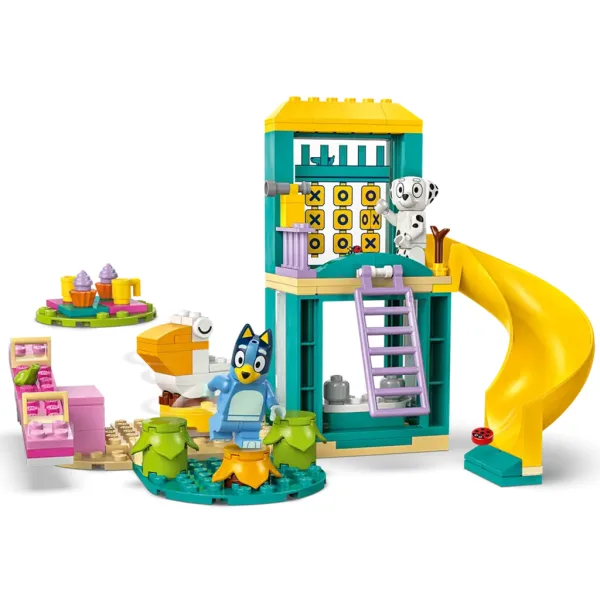 LEGO® Bluey™ и Клоé весели приключения на детската площадка (11201) изображение 2