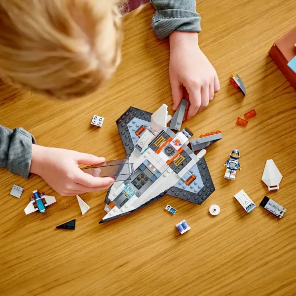 LEGO® City: Междупланетен космически кораб (60430) изображение 3