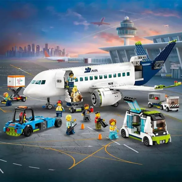LEGO® City: Пътнически самолет (60367) изображение 10