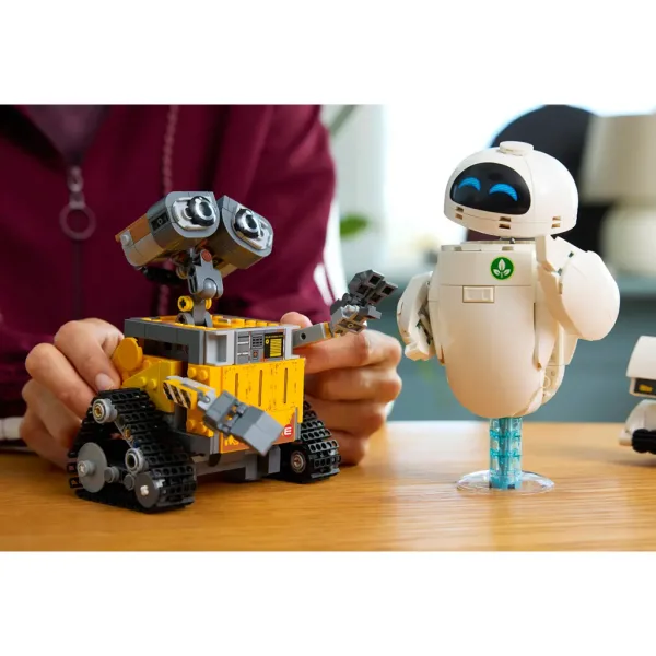 LEGO® Disney: WALL-E и EVA (43279) изображение 7