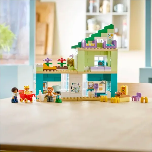 LEGO® DUPLO®: 3 в 1 модерен семеен дом с фигурки (10470) изображение 5