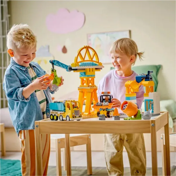LEGO® DUPLO®: 3 в 1 строителна площадка и машини (10476) изображение 4