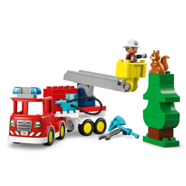 LEGO® DUPLO®: Пожарна кола с маркуч и пожарникар (10473) изображение 3
