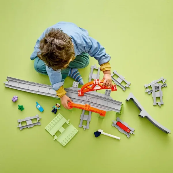 LEGO® DUPLO®: Железопътен мост и релси комплект (10426) изображение 3