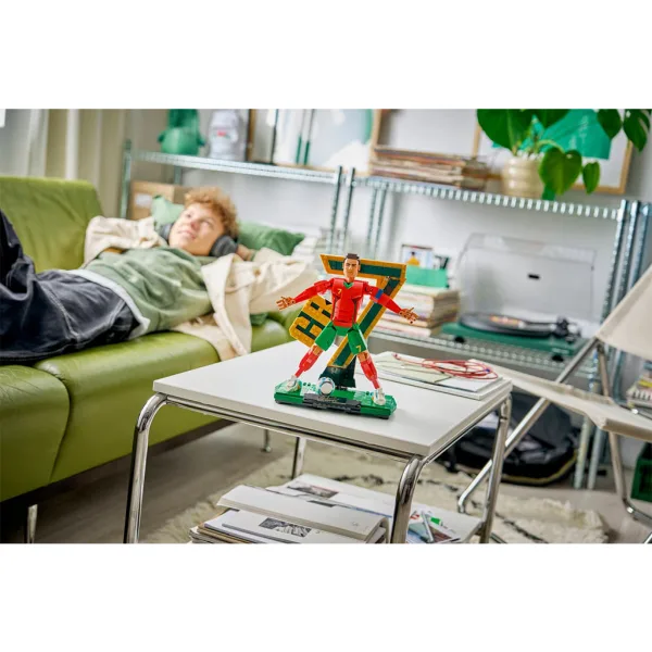 LEGO® Издания: Кристиано Роналдо – Футболна легенда (43016) изображение 5