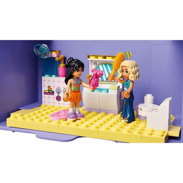 LEGO® Friends: Креативна, куфарна къща за кукли (42697) изображение 4