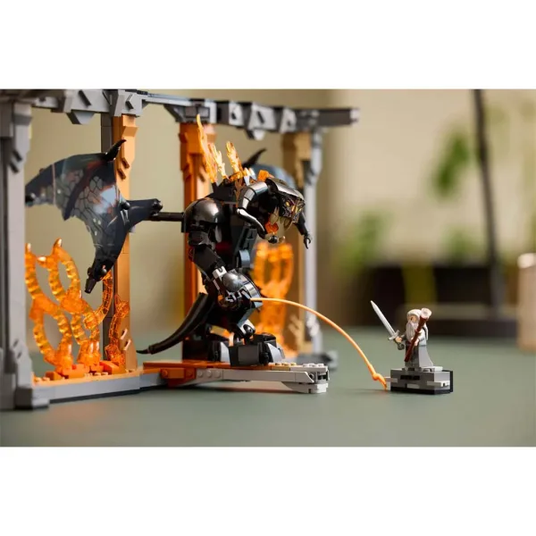 LEGO® Icons: Книжно скривалище: Властелинът на пръстените: Балрог™ (10367) изображение 8