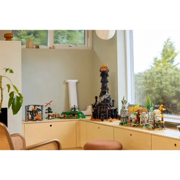 LEGO® Icons: Книжно скривалище: Властелинът на пръстените: Балрог™ (10367) изображение 9