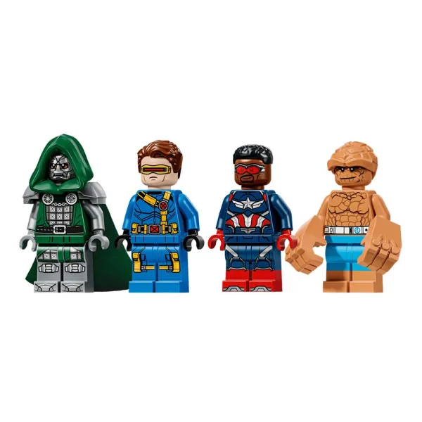 LEGO® Marvel: Отмъстителите: Събуждането на Доктор Дум Куинджет (76347) изображение 2