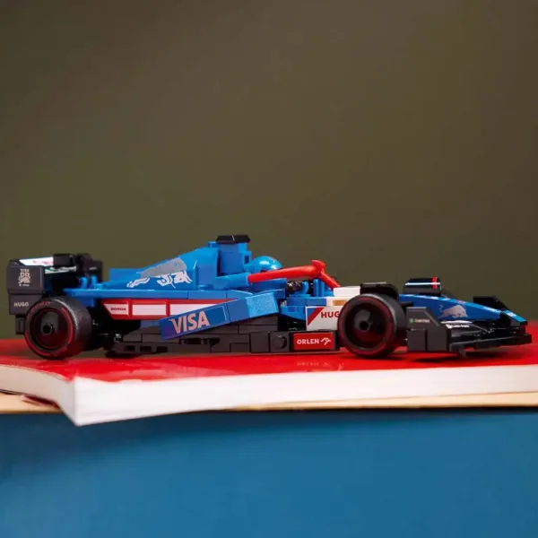 LEGO® Speed Champions: Visa Cash App RB VCARB 01 F1® състезателен автомобил (77246) изображение 3