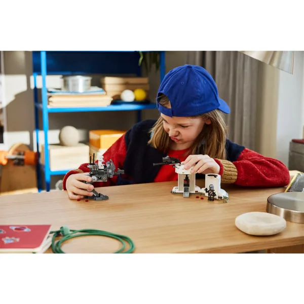 LEGO® Star Wars™: AT-RT™ атака (75444) изображение 7