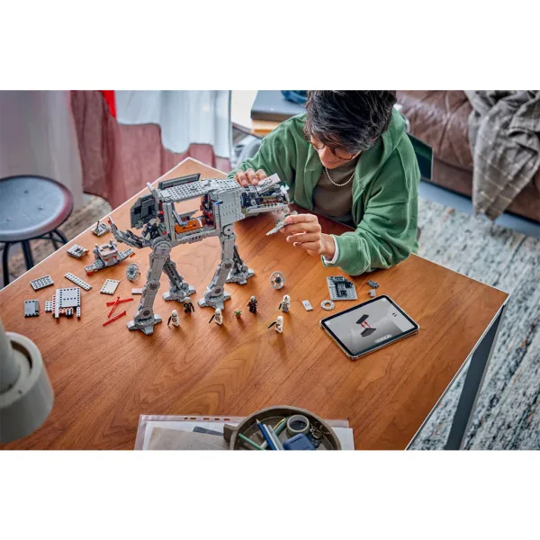 LEGO® Star Wars™: AT-AT™ от Възродената империя с INT-4 изображение 9