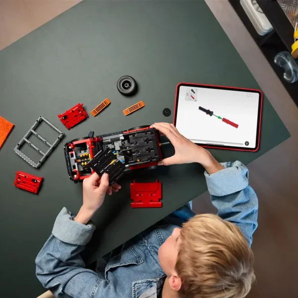 LEGO® Technic: Ford Bronco® SUV (42213) изображение 7