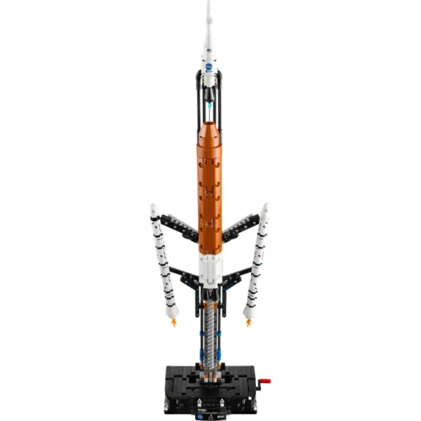 LEGO® Technic: NASA Artemis ракетен стартов комплекс (42221) изображение 2