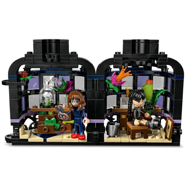 LEGO® Wednesday: Черна далия (76784) изображение 5