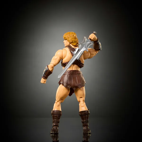 Masters of the Universe: Защитниците на вселената фигурка на He-Man с аксесоари 16,5 см - Mattel изображение 3