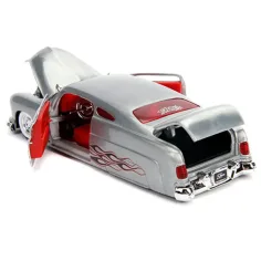 1951 Mercury метален автомобилен модел 1/24 - Simba Toys изображение 4