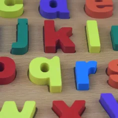 ABC цветна дървена малка буква пъзел 30x22см изображение 2