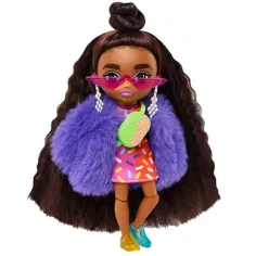 Барби Екстравагантна мини кукла с различни обувки - Mattel изображение 2