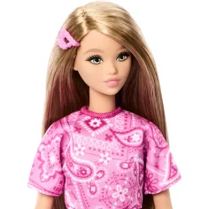 Barbie: Fashionista Приятелки стилна модна кукла в розова рокля с банданен мотив - Mattel изображение 3