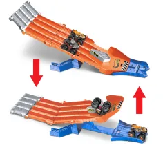 Hot Wheels Monster Trucks: Лов на писта с 2 малки коли - Mattel изображение 4