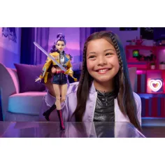K-Pop Демоноловаци: Руми модна кукла с меч – Mattel изображение 3