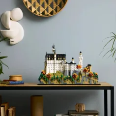 LEGO® Architecture: Замък Нойшванщайн (21063) изображение 7