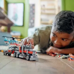 LEGO® Creator: Камион с платформа и хеликоптер (31146) изображение 4