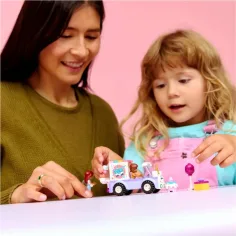 LEGO® Friends: Автомобил за доставка на торта с еднорог (42675) изображение 4