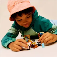 LEGO® Хари Потър: Хогуортс™ замък: Церемония по избора на Вълшебната шапка (76460) изображение 4