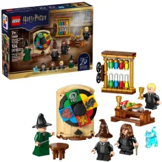 LEGO® Хари Потър: Хогуортс™ замък: Церемония по избора на Вълшебната шапка (76460) изображение 1