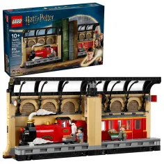 LEGO® Harry Potter: Книжно кътче: Роксфорт™ експрес (76450)