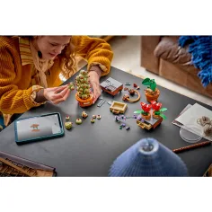 LEGO® Harry Potter™: Растенията от урока по билковъдство в Хогуортс™ (76474) изображение 4