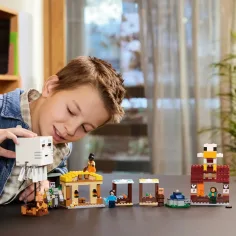 LEGO® Minecraft: Призрачният въздушен кораб и нападението на селото (21273) изображение 4