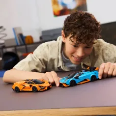 LEGO® Speed Champions: Lamborghini Revuelto и Huracán STO (77238) изображение 5