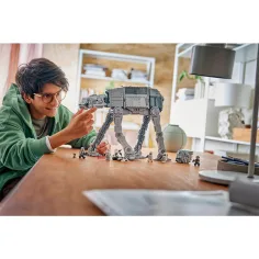 LEGO® Star Wars™: AT-AT™ от Възродената империя с INT-4 изображение 10