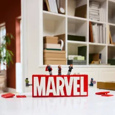 LEGO® Super Heroes: MARVEL лого и минифигурки (76313) изображение 3