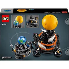 LEGO® Technic: Земята и обикалящата около нея Луна (42179) изображение 2