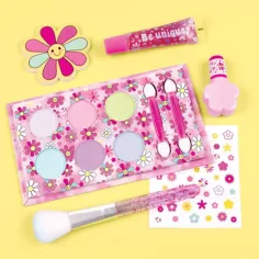 Make it Real: Blooming Beauty комплект за грим с цветя изображение 2