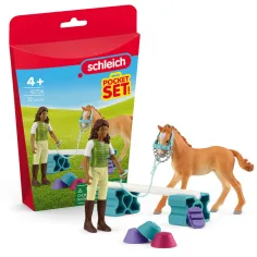 Schleich: Комплект за обучение на коне Сара с жребче Tennessee Walker (42756)