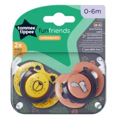Tommee Tippee: FunFriends комплект ортодонтски биберони с 2 броя в различни варианти (0–6 месеца)